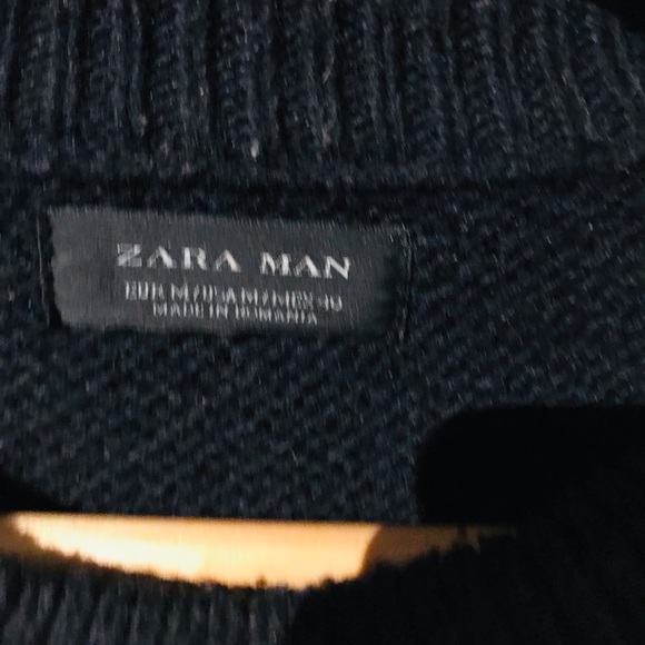 Sweater Bundle (4) - Picture 7 of 9